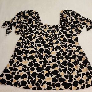 EUC Victor Costa Occasion Womens Animal Print Blouse Size XL